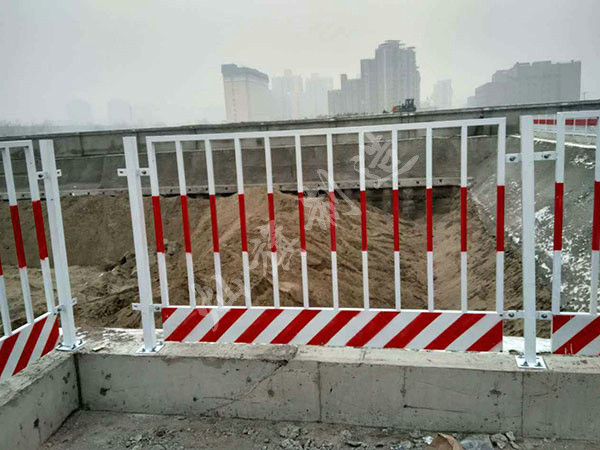 基坑護欄網圖片2